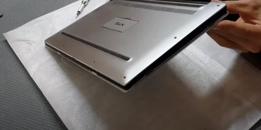 Как заменить аккумулятор на ноутбуке HP