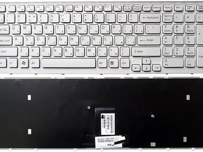 Клавиатура для ноутбука Sony Vaio VPCEB2F4E белая, с рамкой