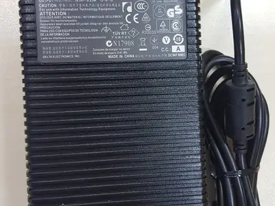 Блок питания 180W для ноутбука Dell Inspiron 15-7566 Premium с сетевым кабелем