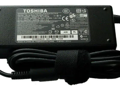 Блок питания 120W для ноутбука Toshiba satellite p100 Premium с сетевым кабелем