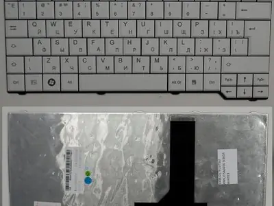 Клавиатура для ноутбука Fujitsu 10600929956 белая