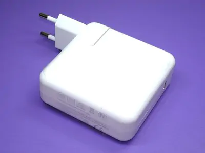 Блок питания 61W для ноутбука Apple MacBook A1718 Premium с сетевым кабелем