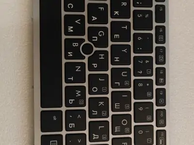 Клавиатура для ноутбука HP 6037B0080122 чёрная, рамка серебряная, с подсветкой